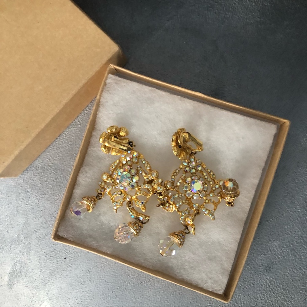 SALE Austrian Crystal Tiara Earrings